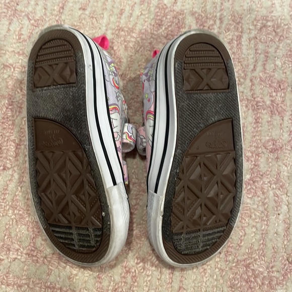 Converse unicorn shoes girls size 7 - Picture 5 of 8